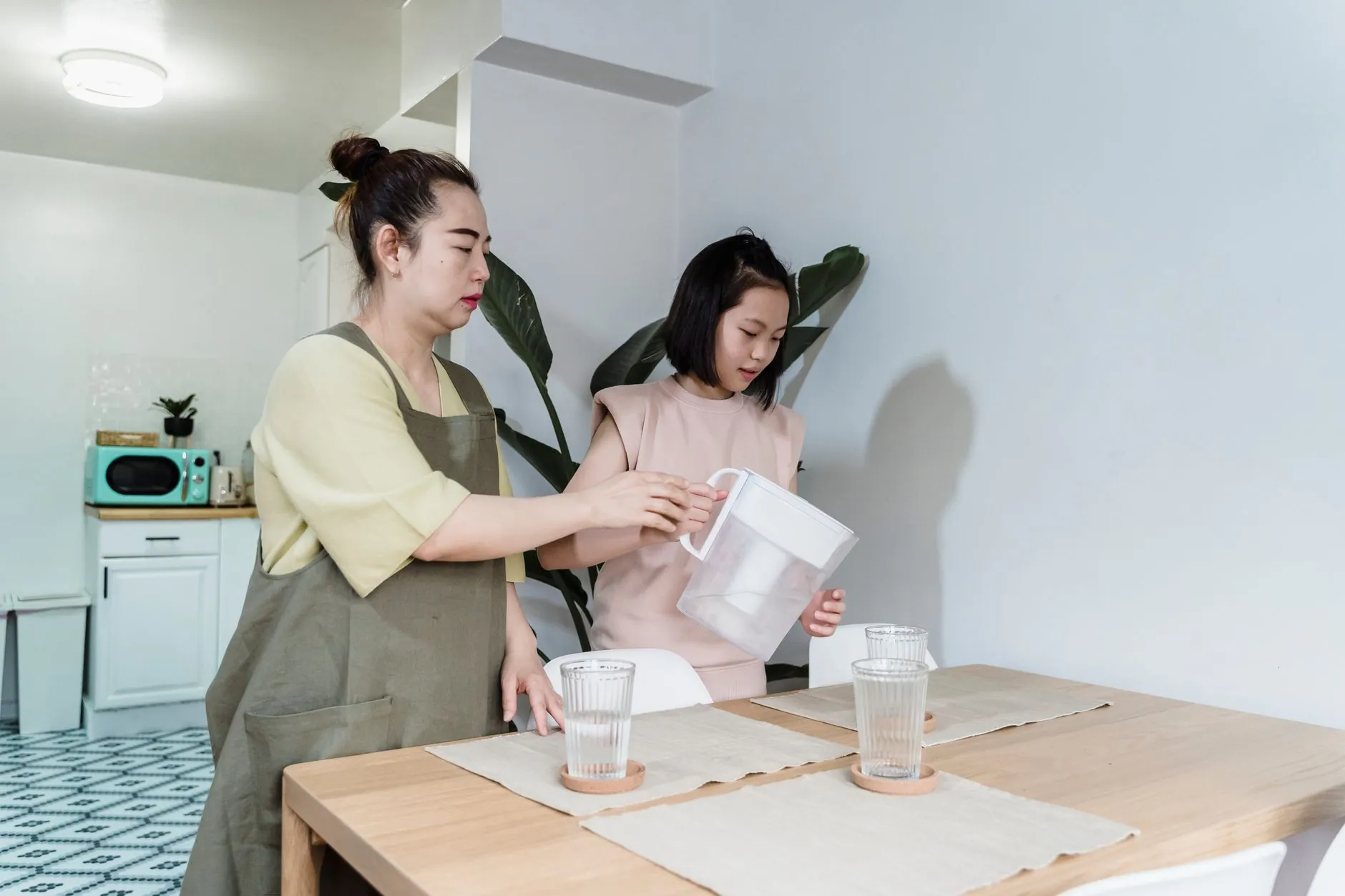 电商仓配一体化服务流程详解：从打包发货到退换货处理全链路优化
