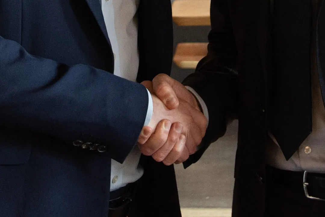 重庆电商仓配一体化服务：速龙购物打包发货与退换货流程详解